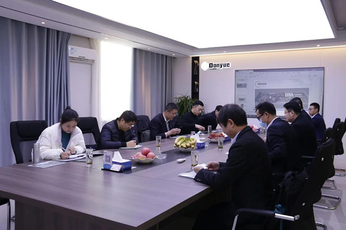 深圳证券交易所北方中心领导莅临安博官方网站机械调研指导工作
