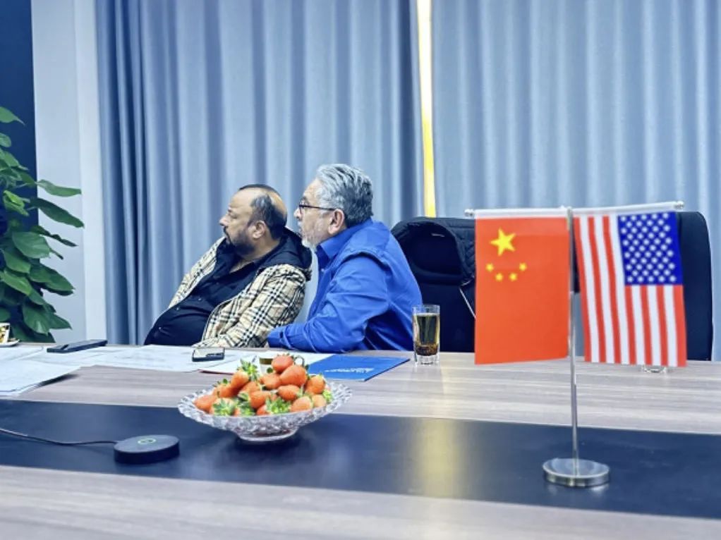 出海正当时 | 安博官方网站全自动砌块成型机闪耀全球